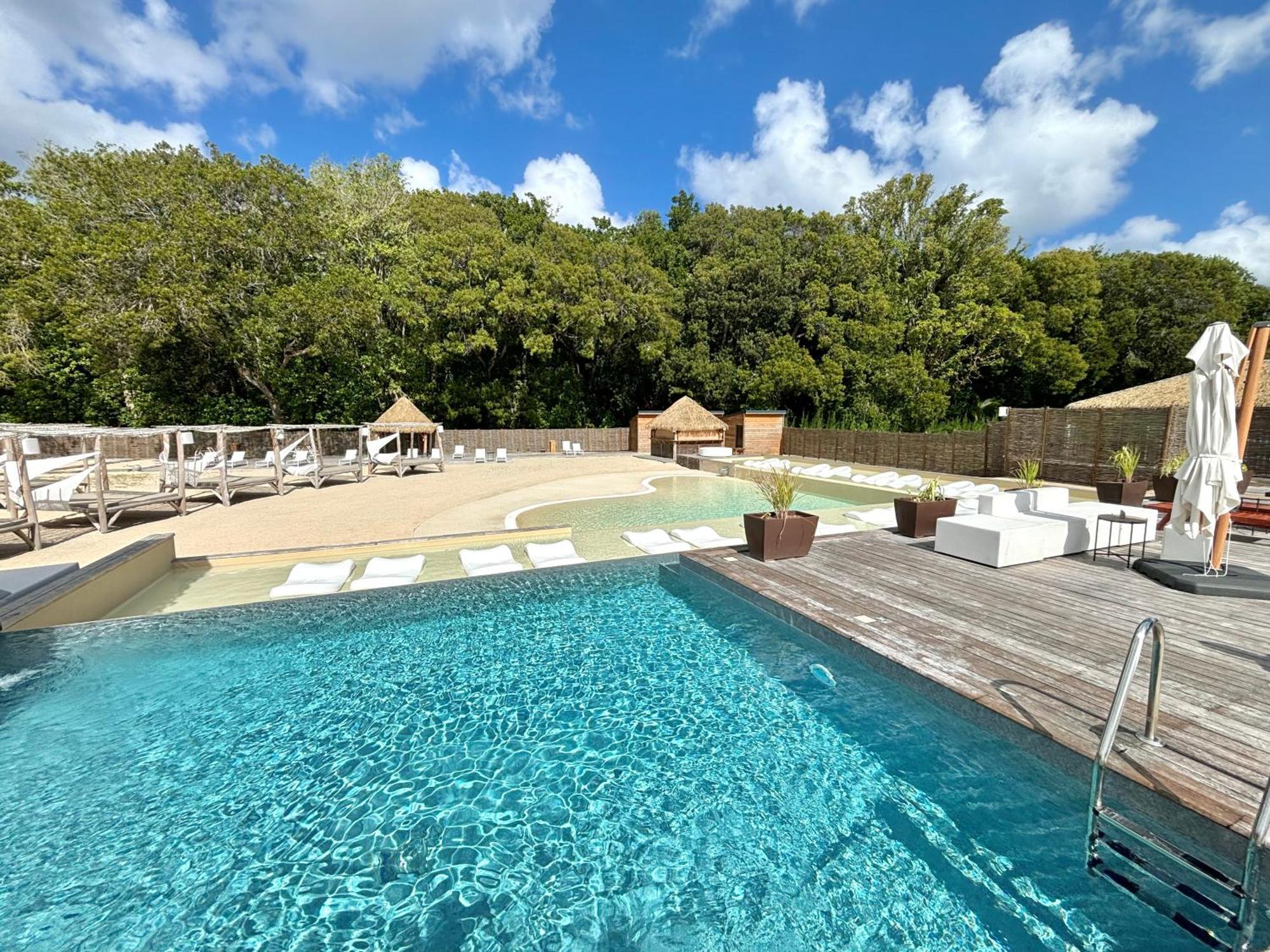 Bungalow La Kawannaise - Piscine, Terrasse, Plage Grand-Bourg  Εξωτερικό φωτογραφία